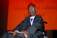 Chinua Achebe